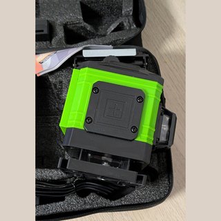 NIVEL LASER 360° 8 LINEAS Y ACCESORIOS (NUEVO)