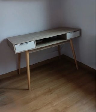 Escritorio madera estilo nórdico