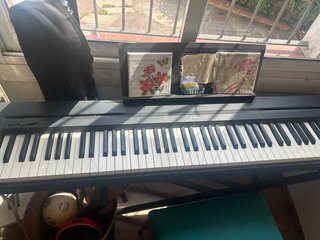 Teclado Yamaha 7 Octavas