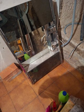 Mueble de baño con luz