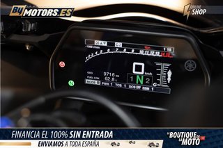 YAMAHA YAMAHA R1 *POCOS KMS* CUPULA*MATRICULADA EN EL 2025*