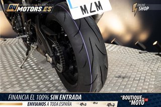 YAMAHA YAMAHA R1 *POCOS KMS* CUPULA*MATRICULADA EN EL 2025*