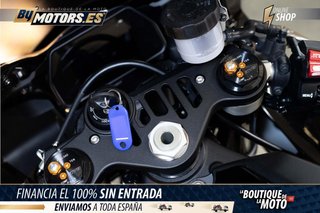 YAMAHA YAMAHA R1 *POCOS KMS* CUPULA*MATRICULADA EN EL 2025*