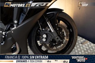 YAMAHA YAMAHA R1 *POCOS KMS* CUPULA*MATRICULADA EN EL 2025*