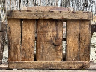 Caja de madera antigua RAMON CARDONA NAVAS