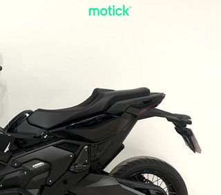 HONDA X-ADV 750