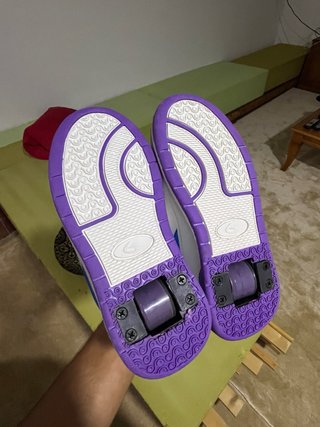 Zapatillas con Rueda Niña Talla 30
