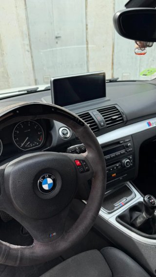 BMW Serie 1 2008 PEGATINA C