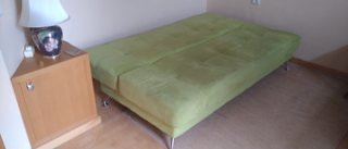 Sofá cama clik-clak verde claro