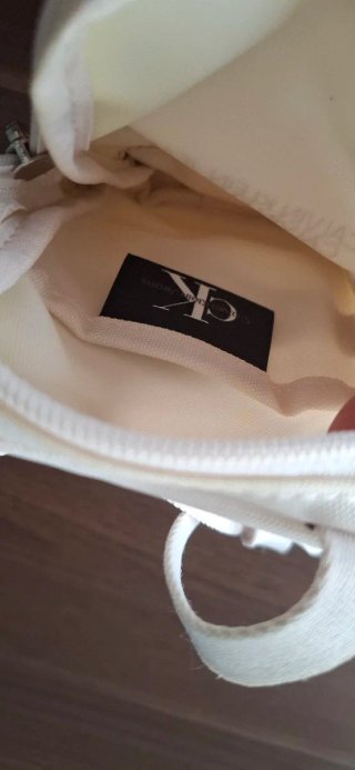 Bandolera Calvin Klein Beige Negra Pequeña