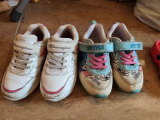 Lote Zapatos Niña (15 pares): Botas, Chanclas, Zap