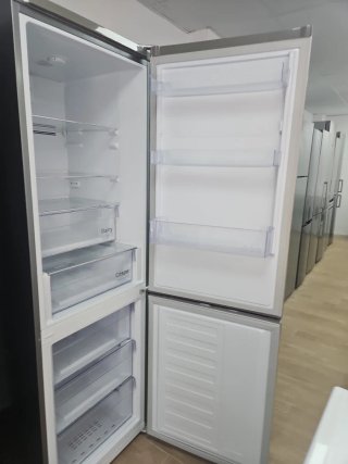 Nevera Beko plateada
