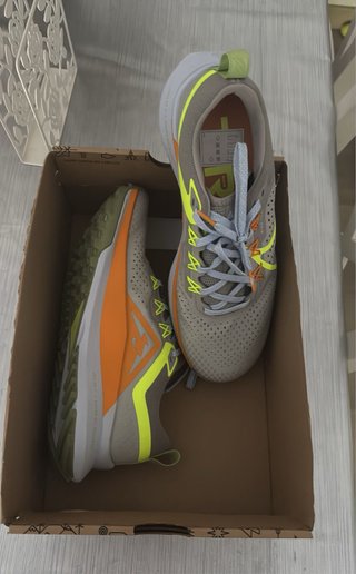 Nike React Pegasus Trail 4 verdes/naranjas