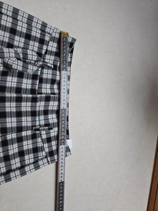 Pantaloncini da pesca a quadri Bershka