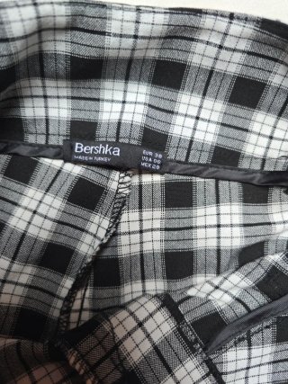Pantaloncini da pesca a quadri Bershka