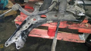 BRAZO SUSPENSION INFERIOR DELANTERO IZQUIERDO SEA