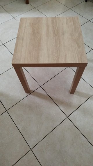 Tavolino d'appoggio in legno