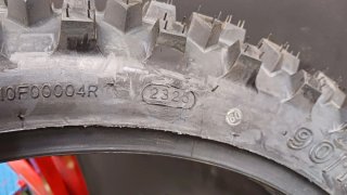 90/100 R21 57R XGRIP HULKYBOY