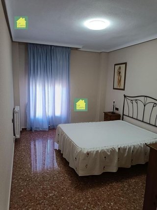 Piso en alquiler en Franciscanos en Albacete