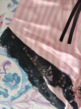 Pijama corto rayas rosa y negro