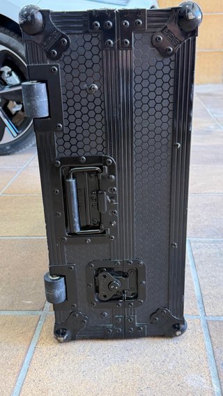 Maleta DJ UDG Ultimate Flight Case Negra XXL