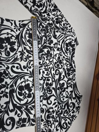 Vestido estampado blanco y negro