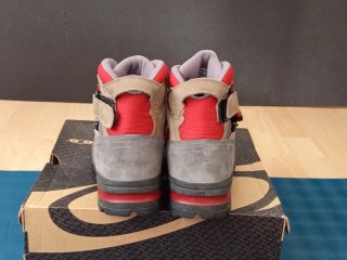 Botas Salomon Adventure 7 T40 Vintage