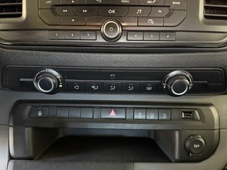 OPEL VIVARO 1.5 D Combi 8 plazas de 120CV M1