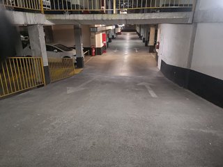 Garaje en venta en Parla Este en Parla