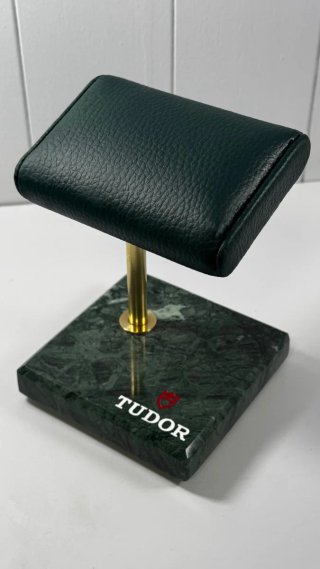Espositore per orologi di lusso