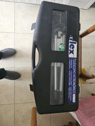 Telescopio Astronómico D60/F700