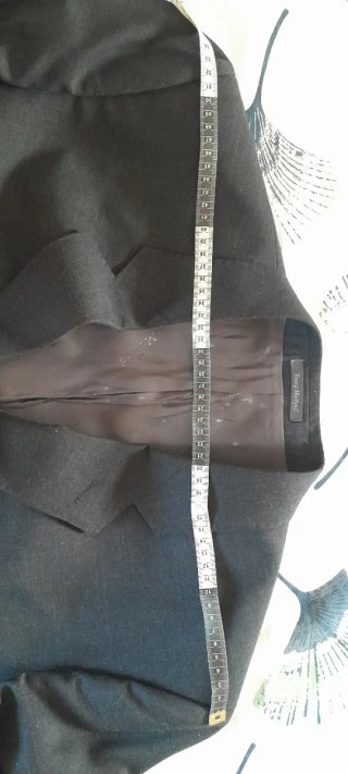 Traje de chaqueta gris hombre chaleco gris marengo