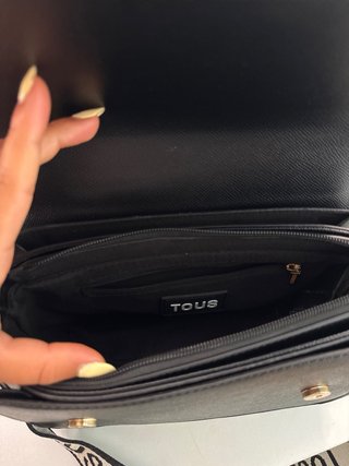 Bolso Tous Negro con correa estampada