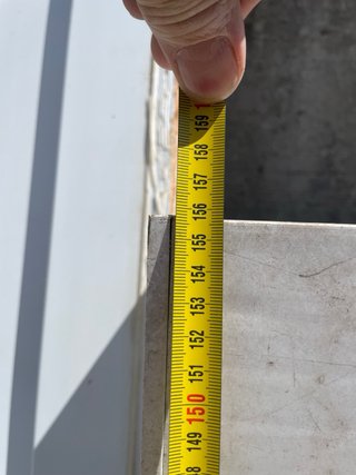 Ventana blanca de baño pvc