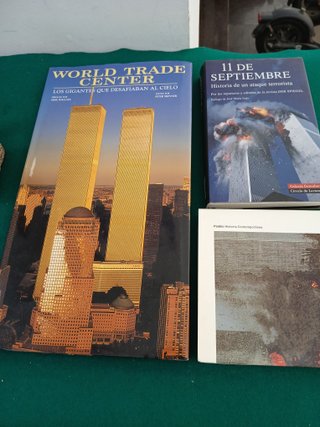 Lote 3 libros del Atentado del World Trade Center