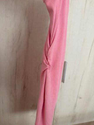Vestido Bershka rosa tirantes cruzados