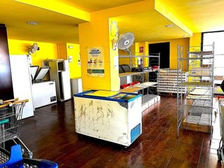 Local comercial en alquiler en Calella