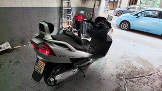 Suzuki Burgman 400cc 2004 Plata Etiqueta B