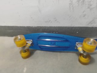 Patineta azul penny board