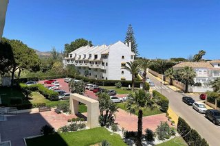 Piso en alquiler en Elviria en Marbella