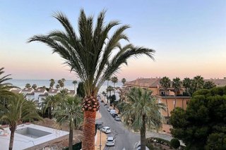 Piso en alquiler en Elviria en Marbella