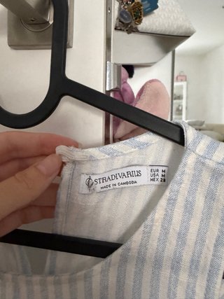 Blusa Stradivarius Rayas Azul y Blanco Talla M