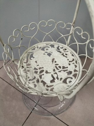 Gabbia decorativa in ferro bianco