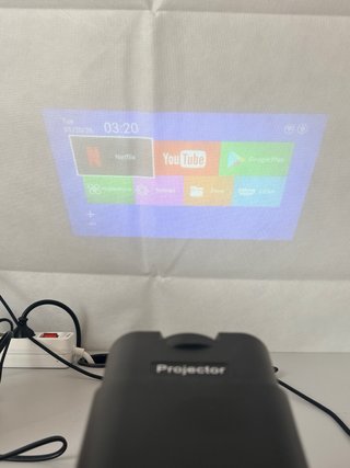 Mini Proyector HY320 Smart WiFi Android