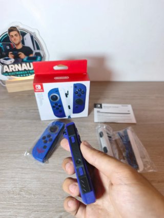Joycons Nintendo Switch Edición Especial Zelda