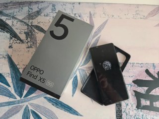 OPPO Find X5 Nero