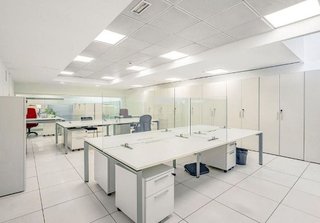 Oficina en alquiler en Simancas en Madrid