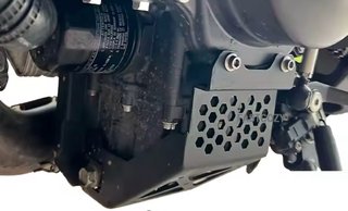 Protector Carter Motor Yamaha MT09 versión 4 2025