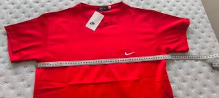 Camiseta Nike Roja