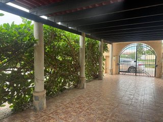 Chalet en venta en La Siesta - El Salado - Torreta en Torrevieja